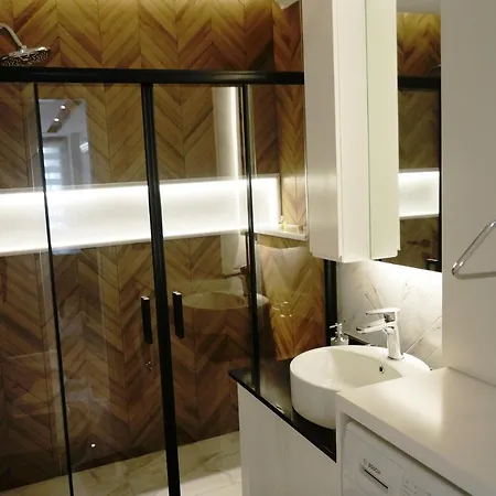 Apartmán Уютные Апартаменты В Центре Алании В 100 М От Моря