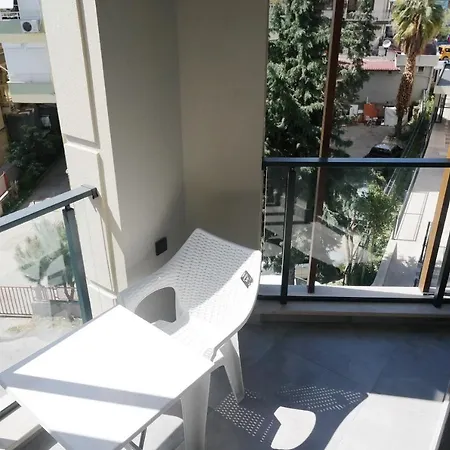 Уютные Апартаменты В Центре Алании В 100 М От Моря Alanya